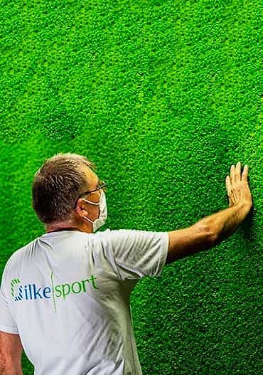 العشب الصناعي