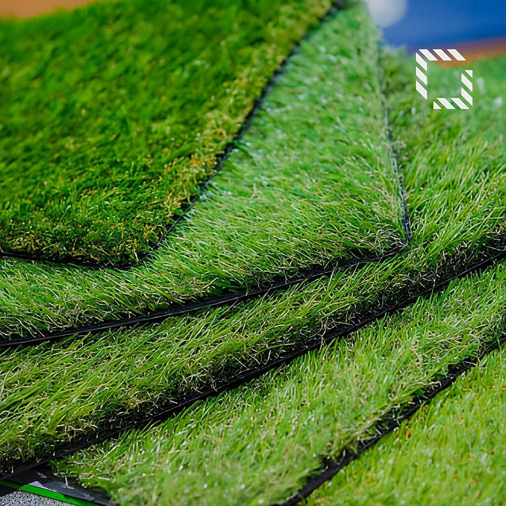 artificial grass next to real turf